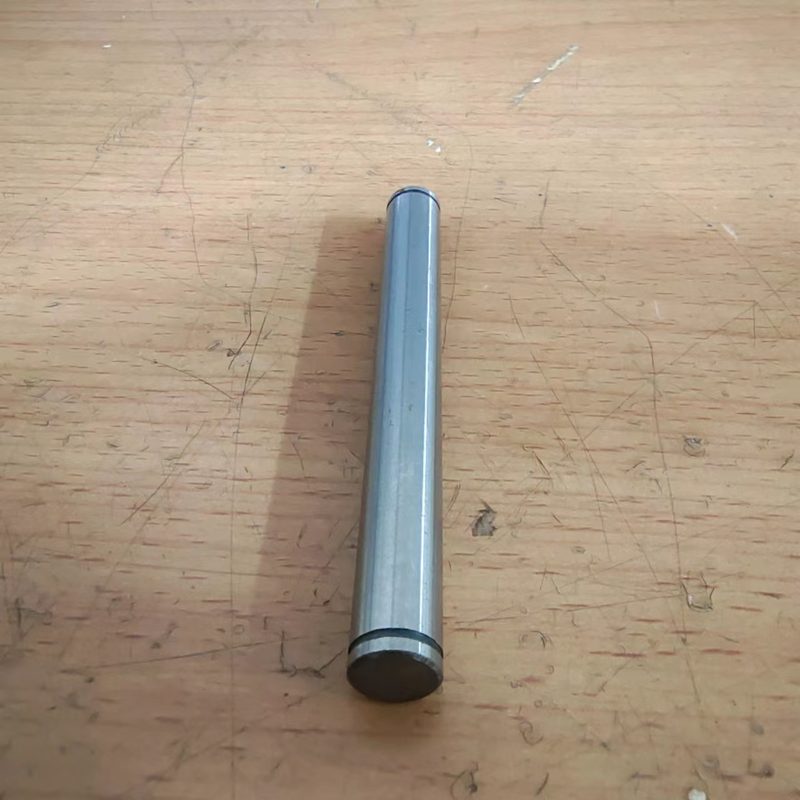 Rubber wheel axle R7-33 for zipper sewing machine